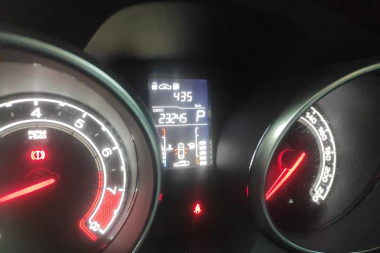 Used MG GT 2016 1.5L Automatic Value-Added Luxury Edition Odometer Close Up