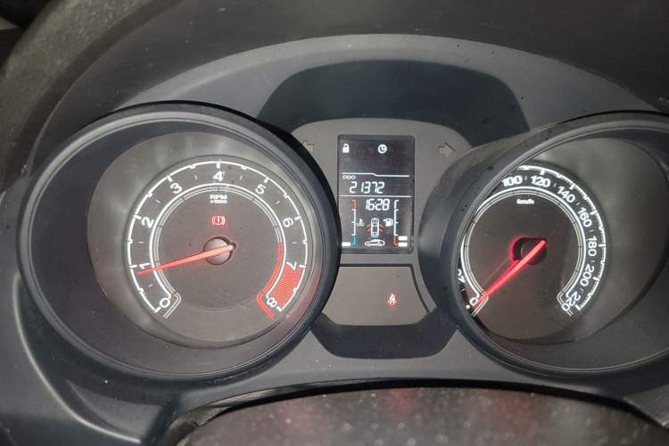 Used MG GT 2016 1.5L Manual Fashion Edition Odometer Close Up