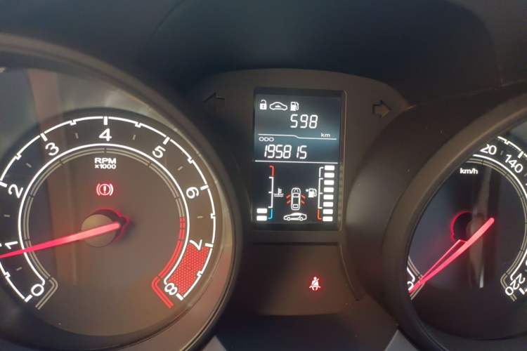 Used MG GT 2016 1.5L Manual Value-Added Luxury Edition Odometer Close Up