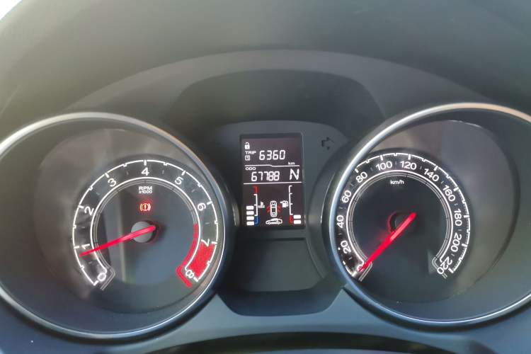 Used MG GT 2016 1.5L Automatic Value-Added Luxury Edition Odometer Close Up