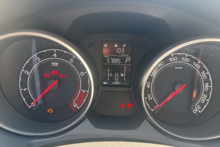 Used MG GT 2016 1.5L Automatic Value-Added Luxury Edition Odometer Close Up