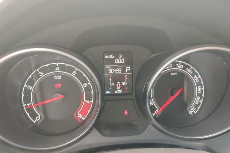 Used MG GT 2016 1.5L Automatic Value-Added Luxury Edition Odometer Close Up