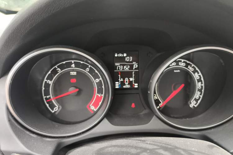 Used MG GT 2016 1.5L Automatic Value-Added Luxury Edition Odometer Close Up