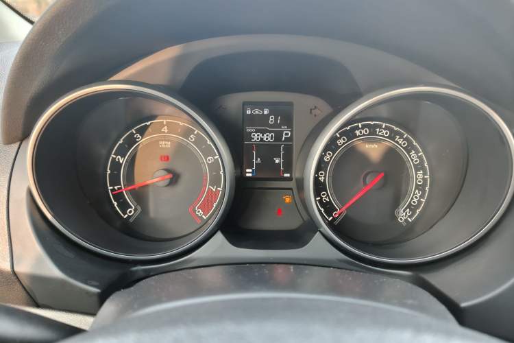Used MG GT 2016 1.5T Automatic Value-Added Luxury Edition Odometer Close Up