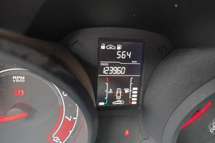Used MG GT 2016 1.5L Manual Value-Added Luxury Edition Odometer Close Up