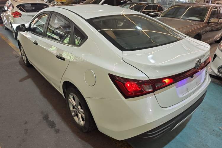 Used MG GT 2016 1.5T Automatic Value-Added Luxury Edition Rear Left 45 Deg