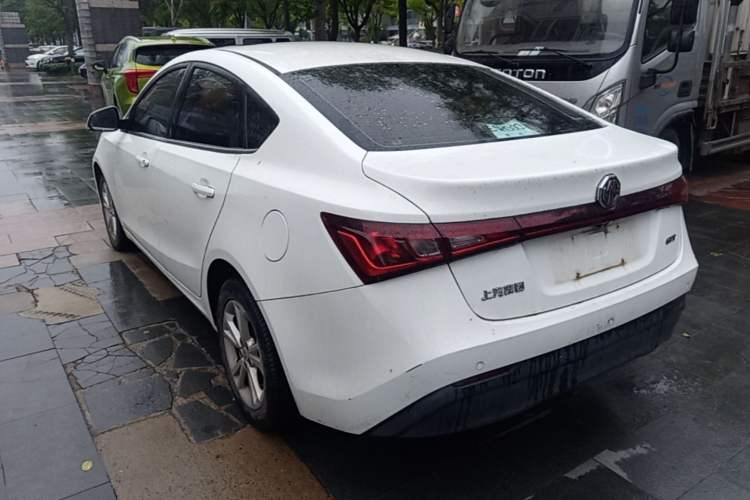 Used MG GT 2016 1.5L Automatic Value-Added Luxury Edition Rear Left 45 Deg