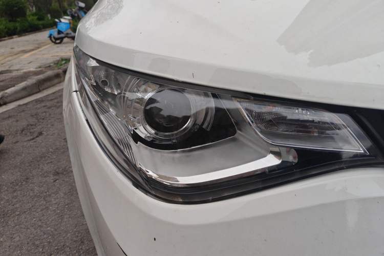 Used MG GT 2016 1.5L Manual Fashion Edition Right Front Headlight