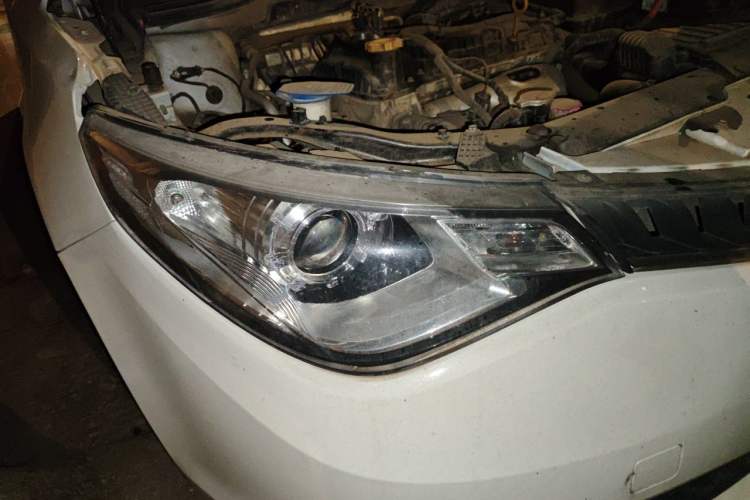 Used MG GT 2016 1.5L Automatic Value-Added Luxury Edition Right Front Headlight
