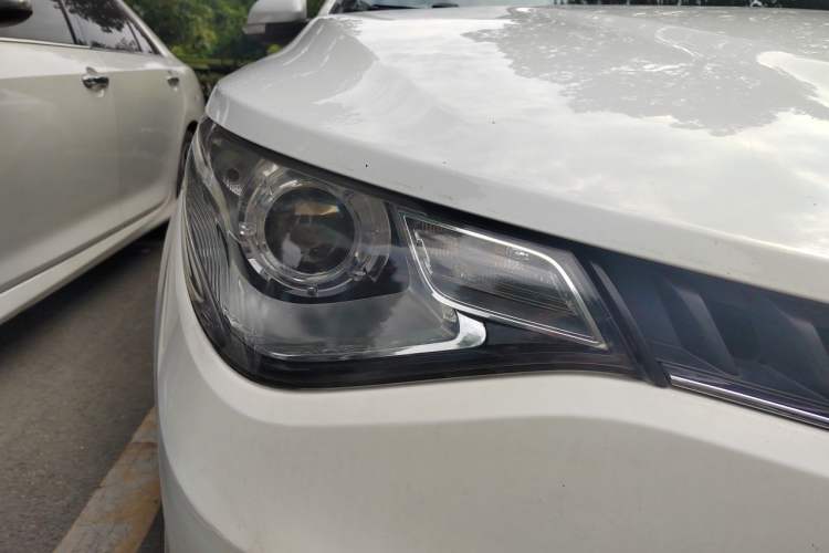 Used MG GT 2016 1.4TGI TST Dual-Clutch Luxury Edition Right Front Headlight