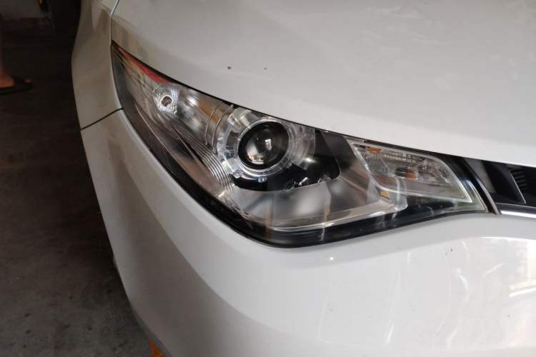 Used MG GT 2016 1.5L Manual Fashion Edition Right Front Headlight