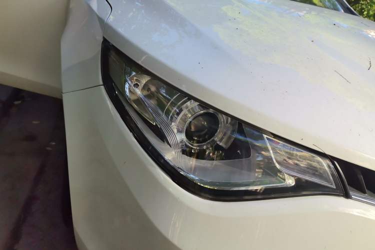 Used MG GT 2016 1.5L Automatic Value-Added Luxury Edition Right Front Headlight