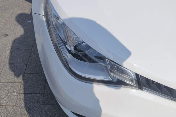 Used MG GT 2016 1.5L Automatic Value-Added Luxury Edition Right Front Headlight