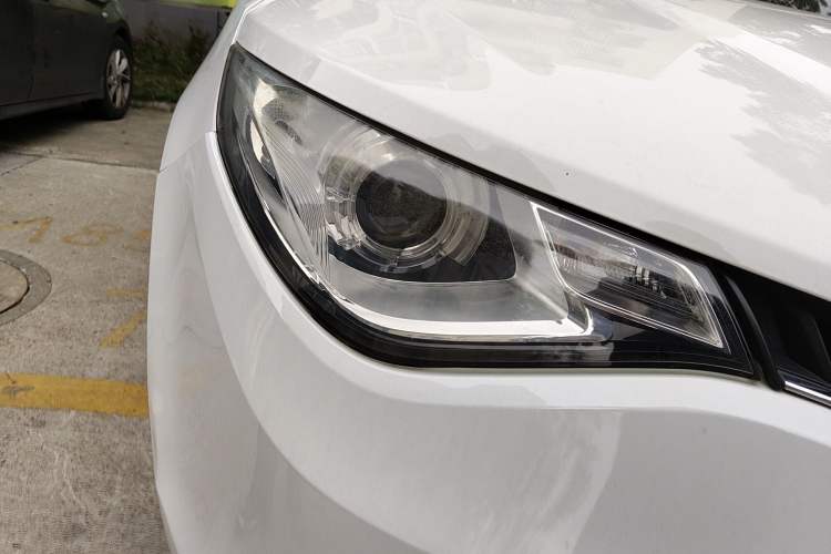 Used MG GT 2016 1.5L Automatic Value-Added Luxury Edition Right Front Headlight
