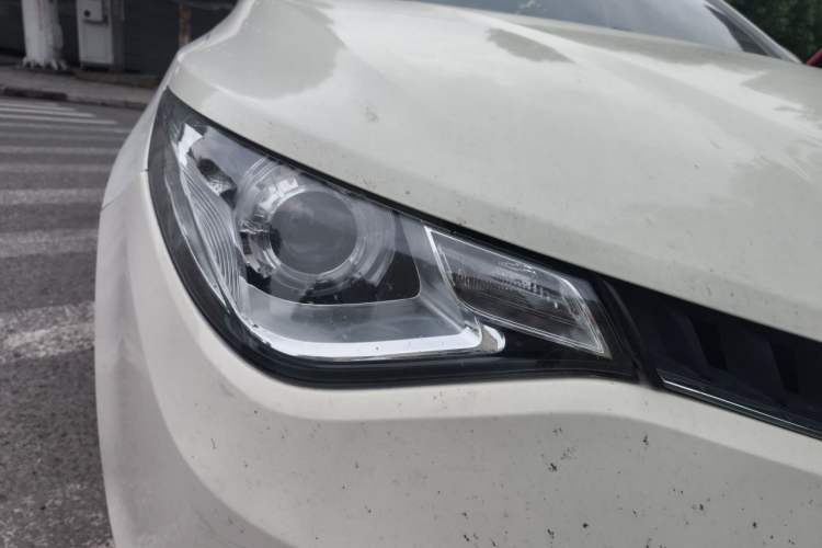 Used MG GT 2016 1.5L Automatic Value-Added Luxury Edition Right Front Headlight