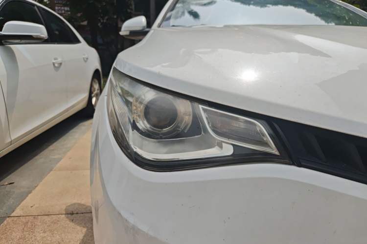 Used MG GT 2016 1.5L Manual Fashion Edition Right Front Headlight