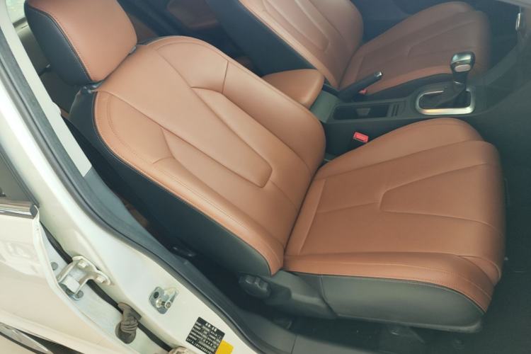 Used MG GT 2016 1.5L Automatic Value-Added Luxury Edition Right Front Seat