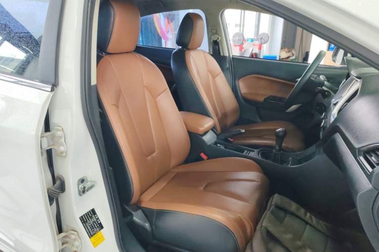 Used MG GT 2016 1.5T Manual Value-Added Luxury Edition Right Front Seat