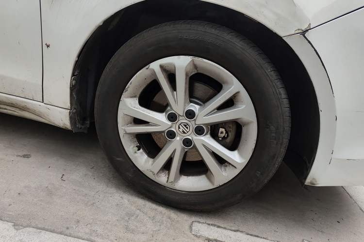 Used MG GT 2016 1.5L Automatic Value-Added Luxury Edition Right Front Wheel Hub
