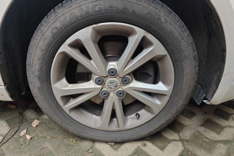 Used MG GT 2016 1.5T Automatic Value-Added Luxury Edition Right Front Wheel Hub