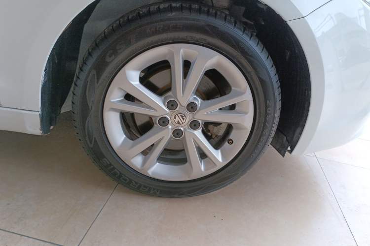 Used MG GT 2016 1.5L Automatic Value-Added Luxury Edition Right Front Wheel Hub