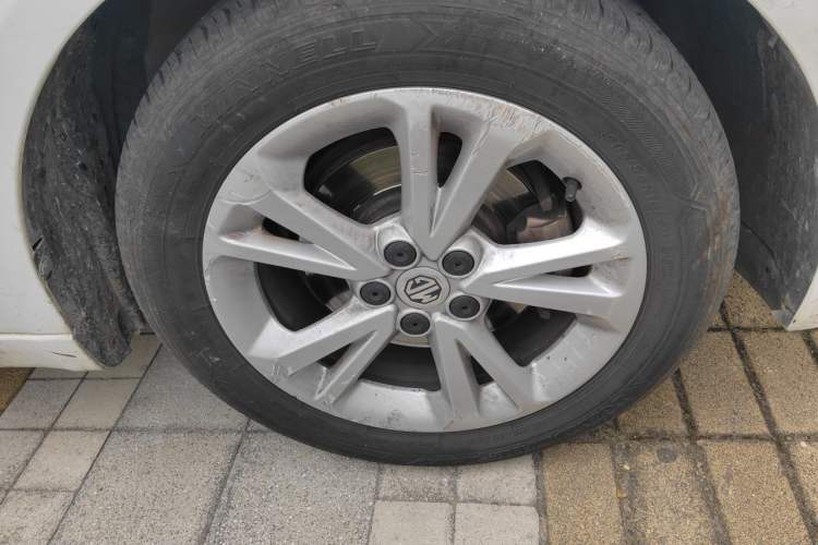 Used MG GT 2016 1.5L Automatic Value-Added Luxury Edition Right Front Wheel Hub
