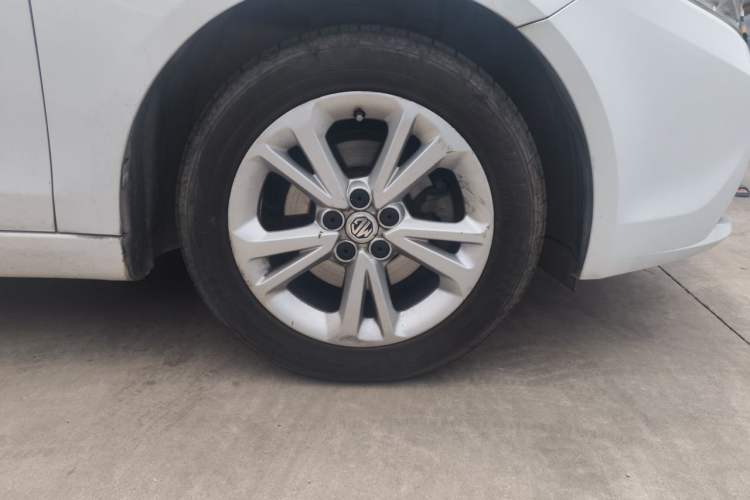 Used MG GT 2016 1.5L Automatic Value-Added Luxury Edition Right Front Wheel Hub
