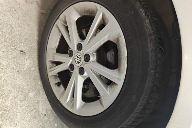 Used MG GT 2016 1.5L Automatic Value-Added Luxury Edition Right Front Wheel Hub