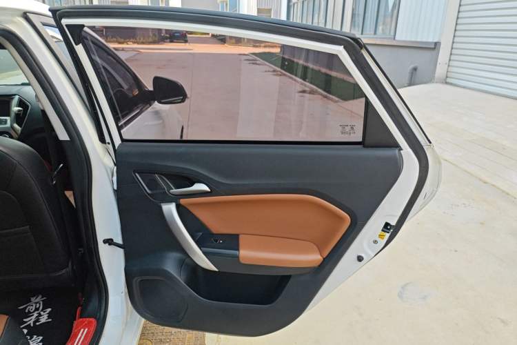 Used MG GT 2016 1.4TGI Manual New Year Edition Right Rear Door Interior