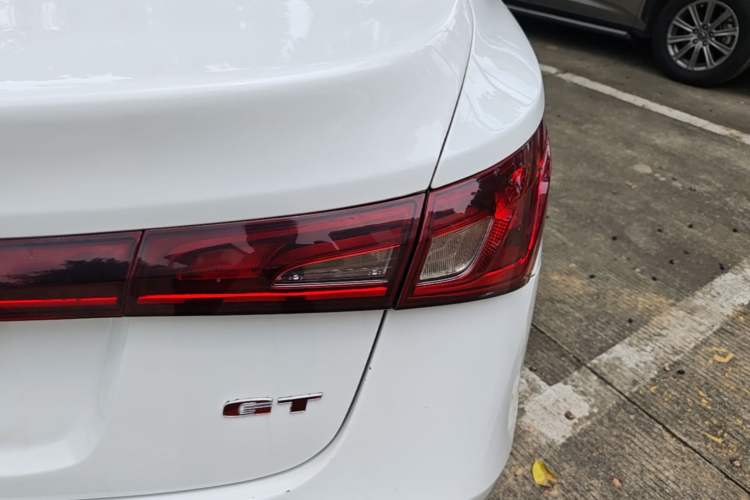 Used MG GT 2016 1.5L Automatic Value-Added Luxury Edition Right Rear Taillight