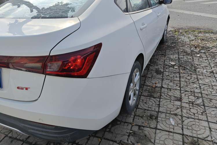 Used MG GT 2016 1.5L Automatic Value-Added Luxury Edition Right Rear Taillight