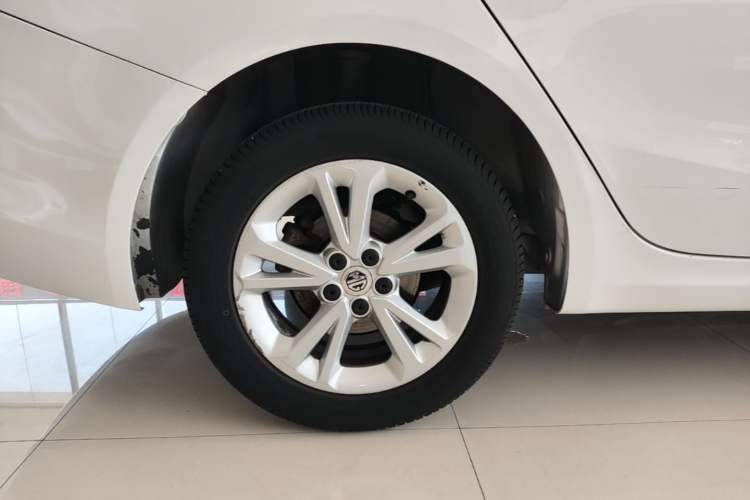 Used MG GT 2016 1.5L Automatic Value-Added Luxury Edition Right Rear Wheel Hub