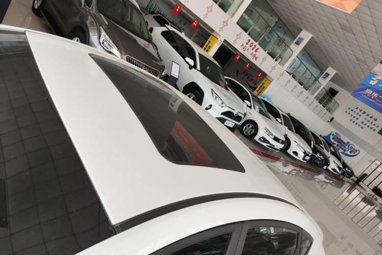 Used MG GT 2016 1.5L Automatic Value-Added Luxury Edition Roof