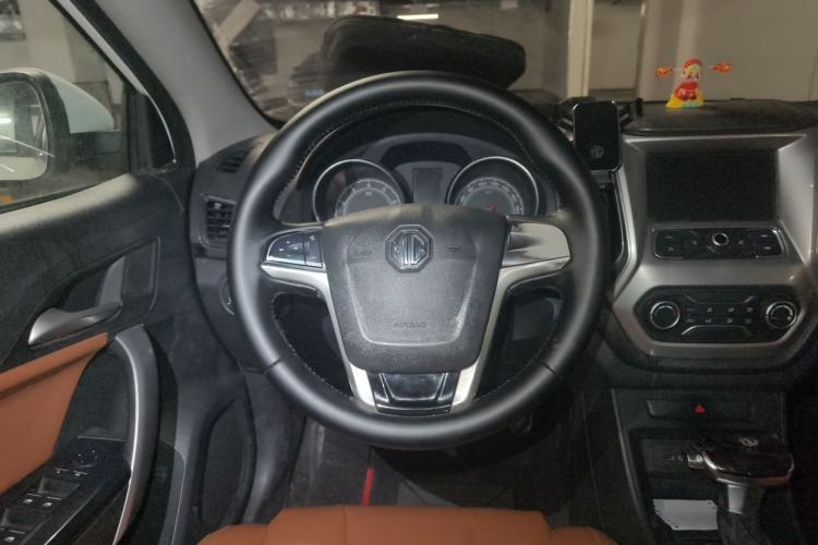 Used MG GT 2016 1.5T Automatic Value-Added Luxury Edition Steering Wheel