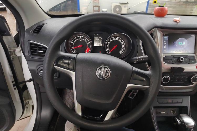 Used MG GT 2016 1.5L Automatic Value-Added Luxury Edition Steering Wheel