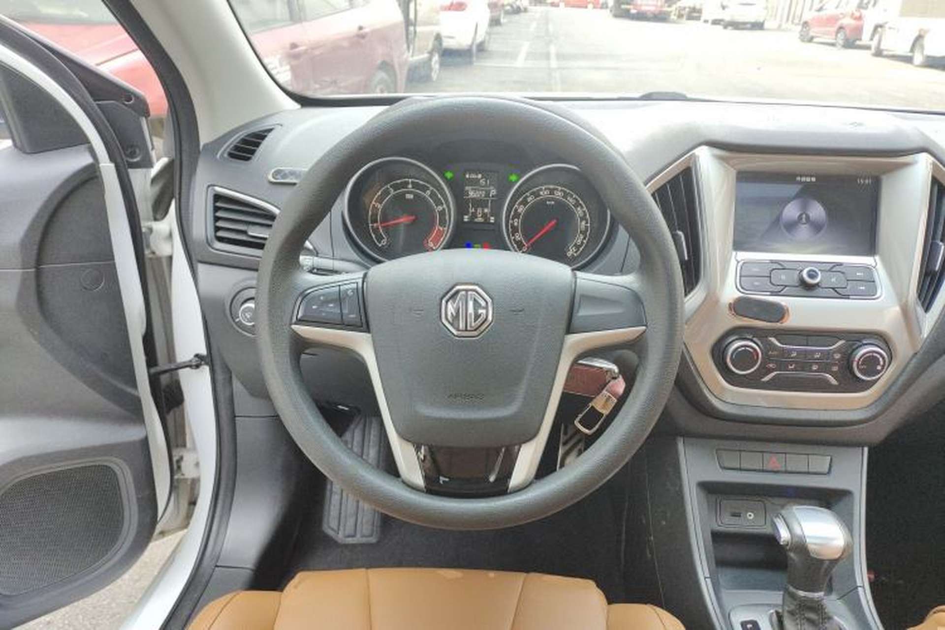 Used MG GT 2016 1.5T Automatic Value-Added Luxury Edition Steering Wheel