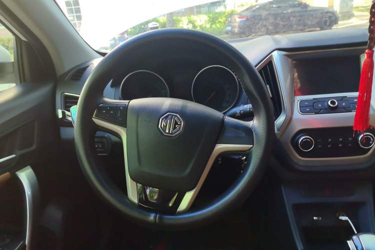 Used MG GT 2016 1.5L Automatic Value-Added Luxury Edition Steering Wheel