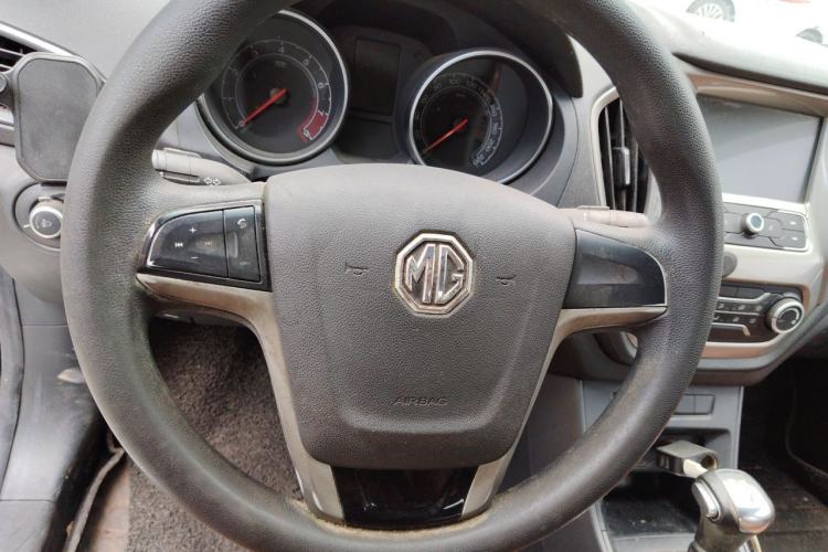 Used MG GT 2016 1.5T Automatic Value-Added Luxury Edition Steering Wheel