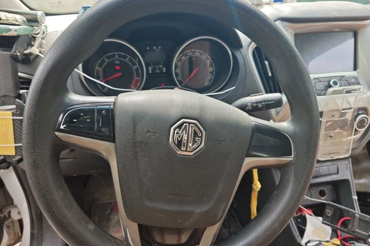 Used MG GT 2016 1.5T Automatic Value-Added Luxury Edition Steering Wheel