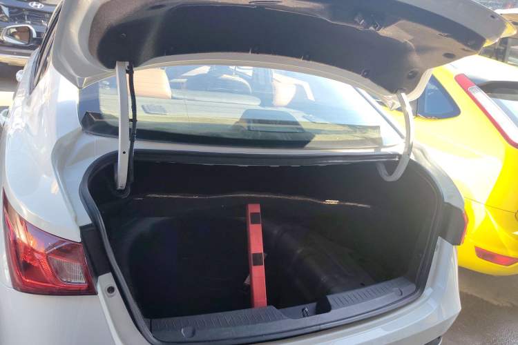Used MG GT 2016 1.5L Automatic Value-Added Luxury Edition Trunk