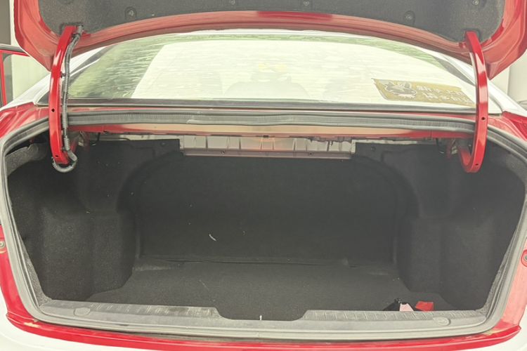 Used MG GT 2016 1.5T Automatic Value-Added Luxury Edition Trunk