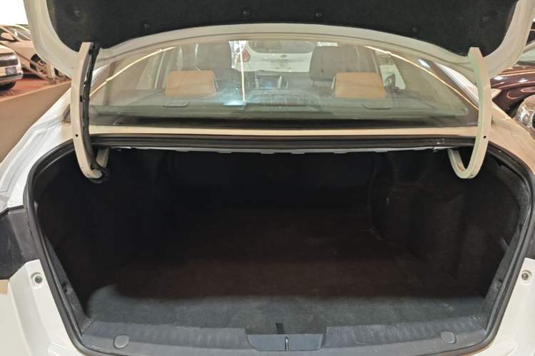 Used MG GT 2016 1.5T Automatic Value-Added Luxury Edition Trunk