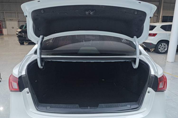 Used MG GT 2016 1.4TGI Manual New Year Edition Trunk