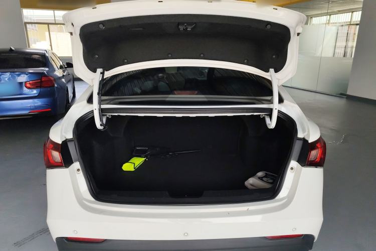 Used MG GT 2016 1.5L Automatic Value-Added Luxury Edition Trunk