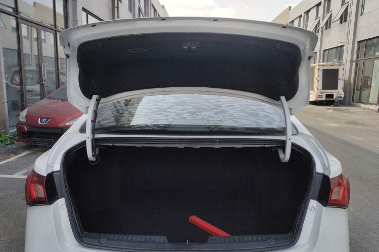 Used MG GT 2016 1.5T Automatic Value-Added Luxury Edition Trunk