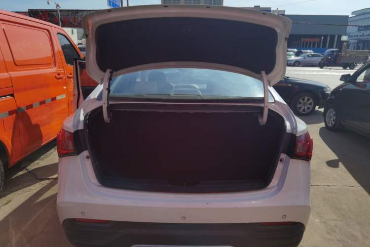 Used MG GT 2016 1.5L Automatic Value-Added Luxury Edition Trunk