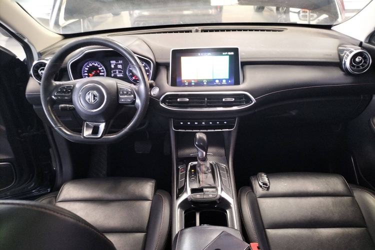 Used MG HS 2018 20T Automatic Two-Wheel Drive Hormone Dynamic Edition China V Standard Interior 2