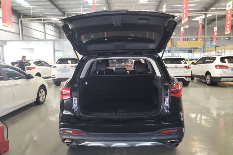 Used MG HS 2018 20T Automatic Two-Wheel Drive Hormone Dynamic Edition China V Standard Trunk