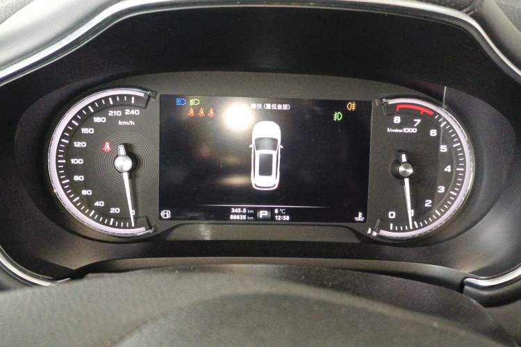 Used MG HS 2018 20T Automatic Two-Wheel Drive Hormone Passion Edition China V Standard Instrument Cluster