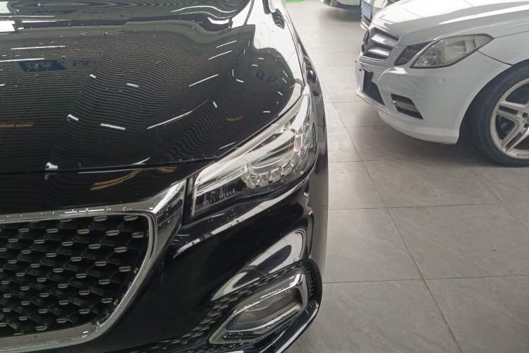 Used MG HS 2018 20T Automatic Two-Wheel Drive Hormone Passion Edition China V Standard Left Front Headlight